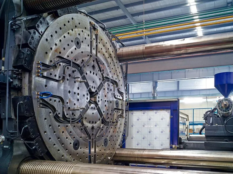 Haitian Iapetus Series Multi-Component Machine